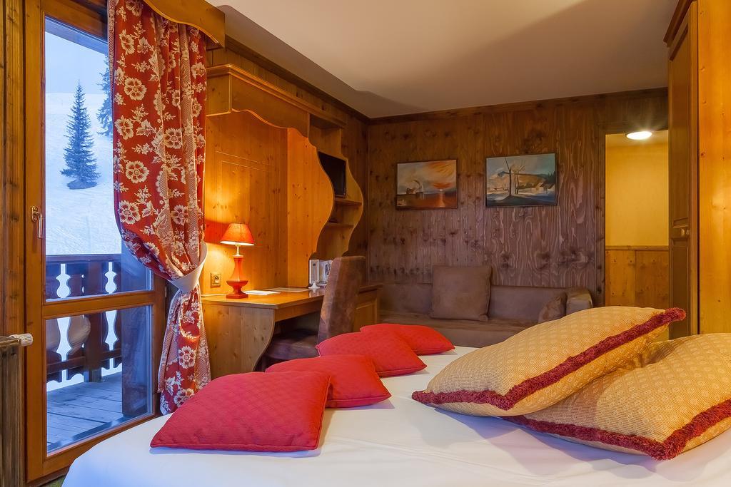 Hôtel Les Balcons Village La Plagne Exterior foto